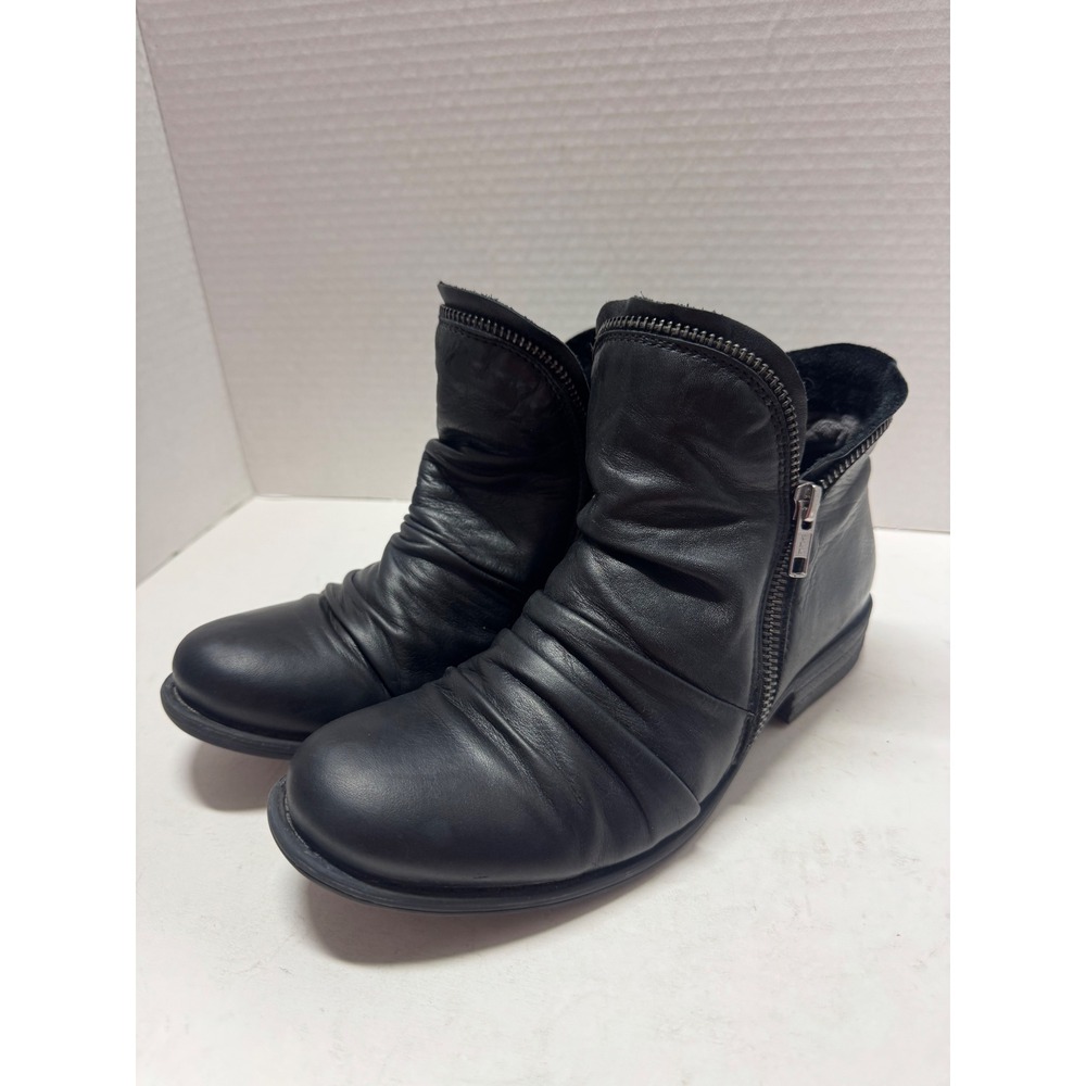Miz Mooz Luna Black Leather Ruched Ankle Boots Dual Zip 6.5 IB13286 Portugal